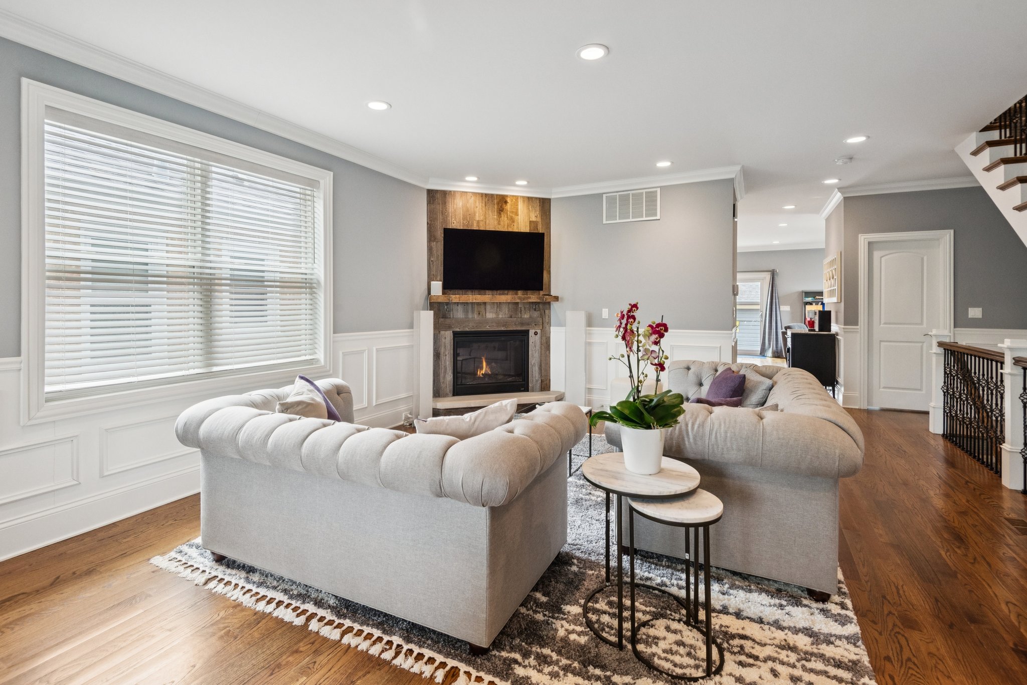 5450 N Natoma Ave_032.jpg