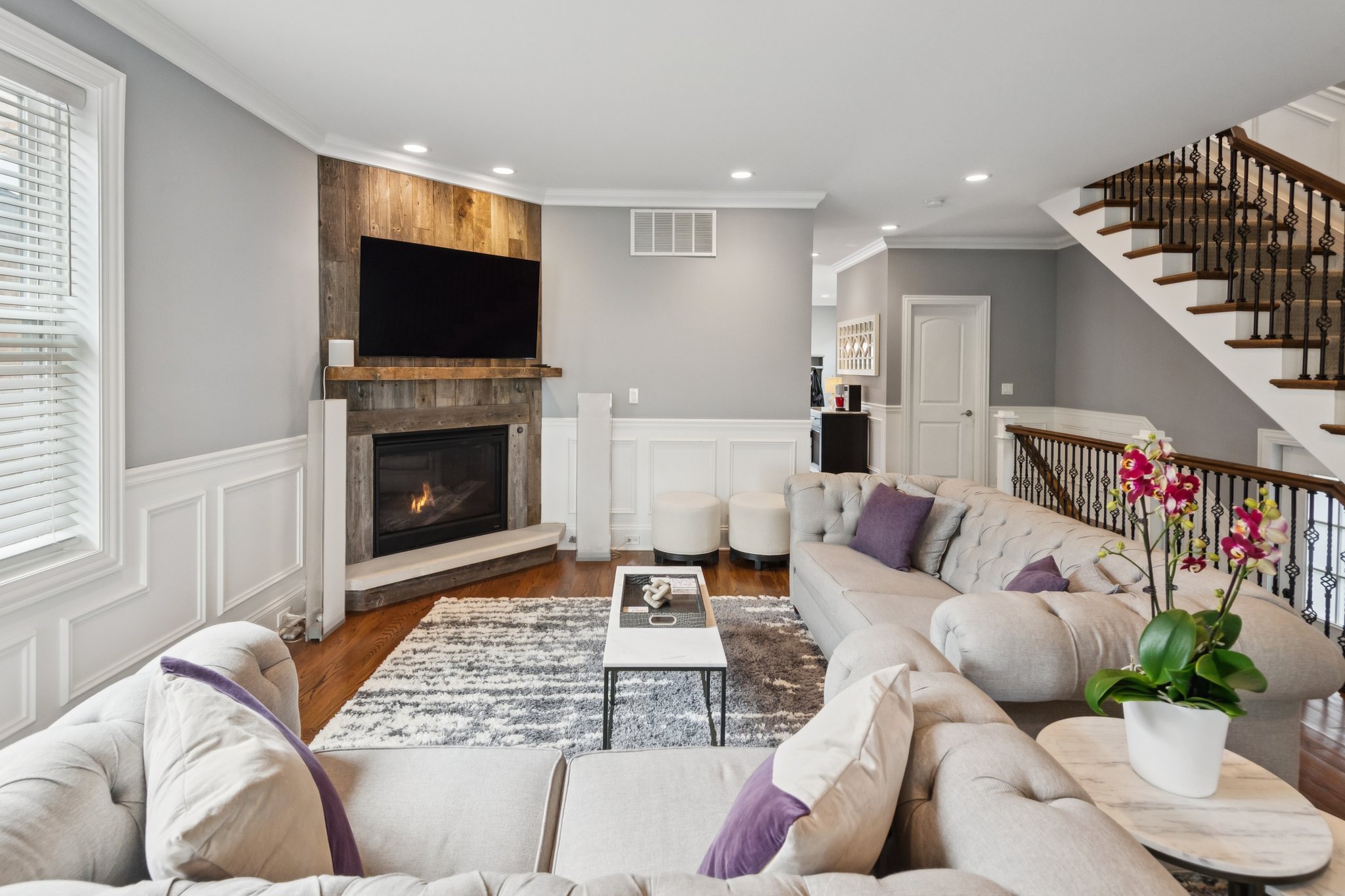 5450 N Natoma Ave_033.jpg