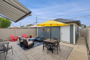 5450 N Natoma Ave_003.jpg
