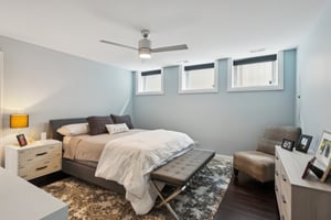 5450 N Natoma Ave_043.jpg