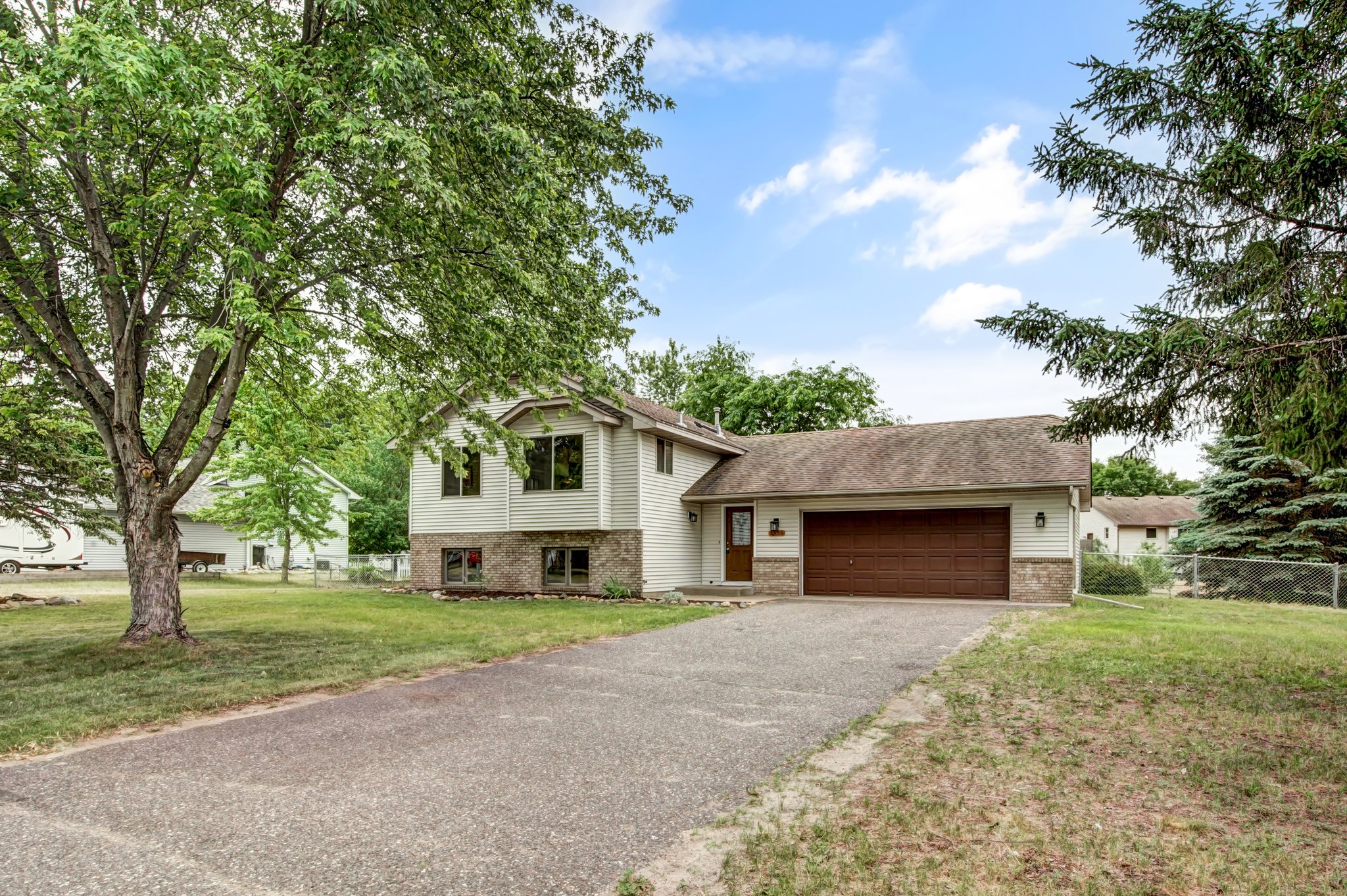 5455 274th St, Wyoming, MN 55092 | Mint Real Estate Photography