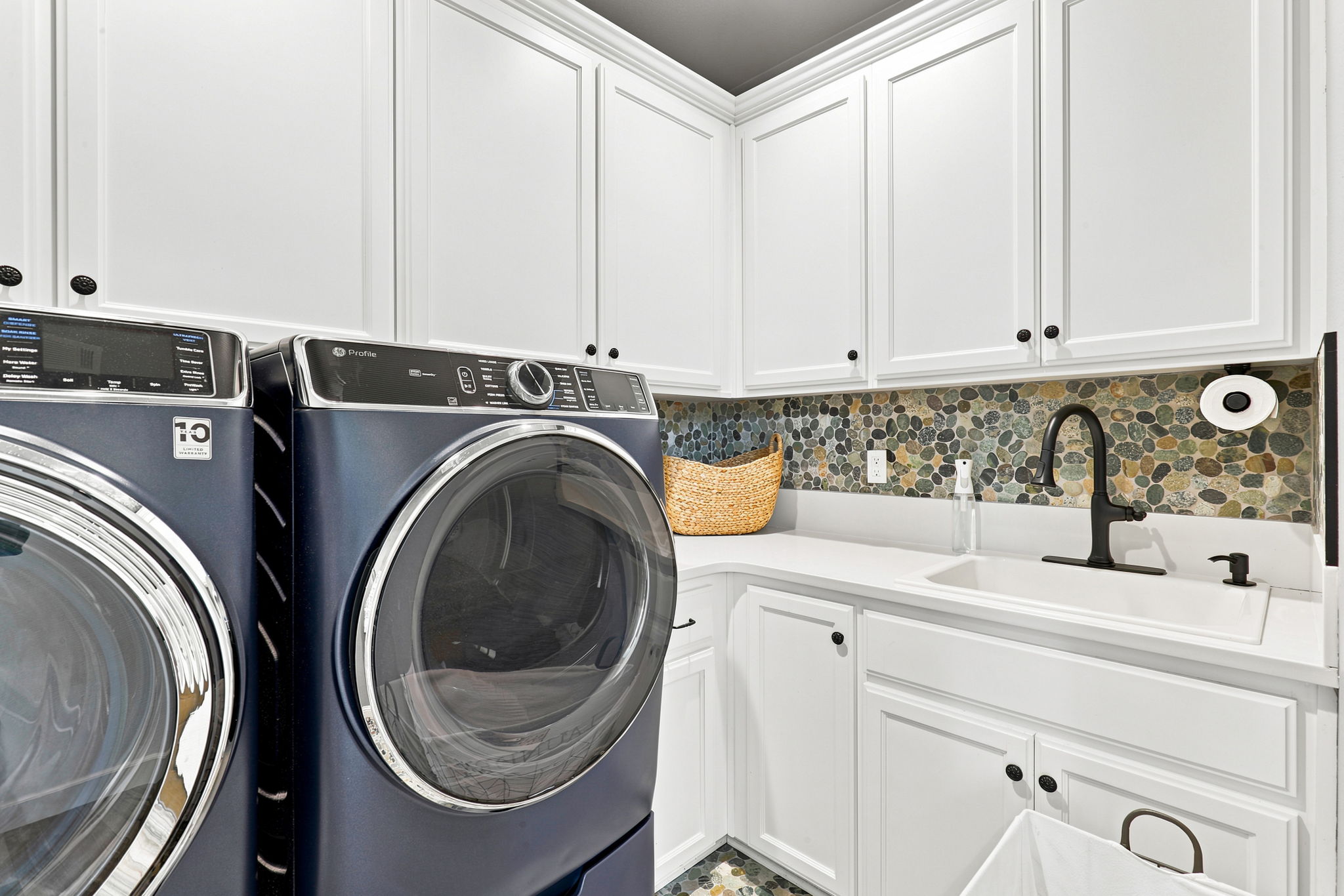 044_F8_5456 Mountain Ridge Ct