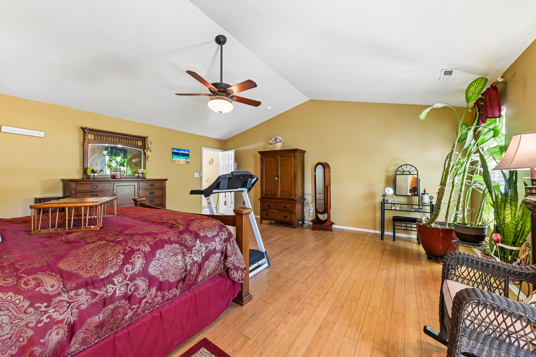 Thunderidge Dr-S2404-031.jpg