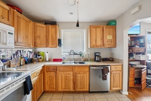 5455 E 36th Ave-S0704-008.jpg