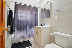 5455 E 36th Ave-S0704-010.jpg