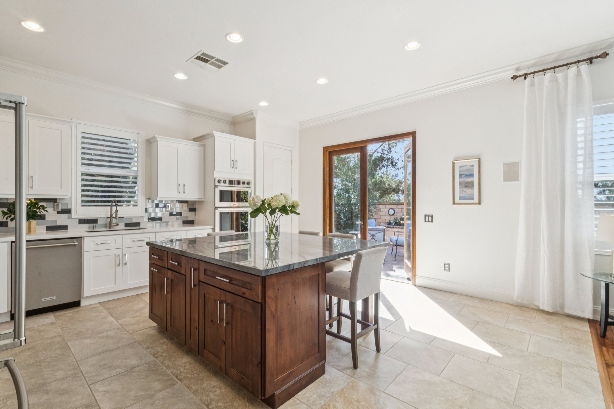 White Oak Ln-S2102-010.jpg