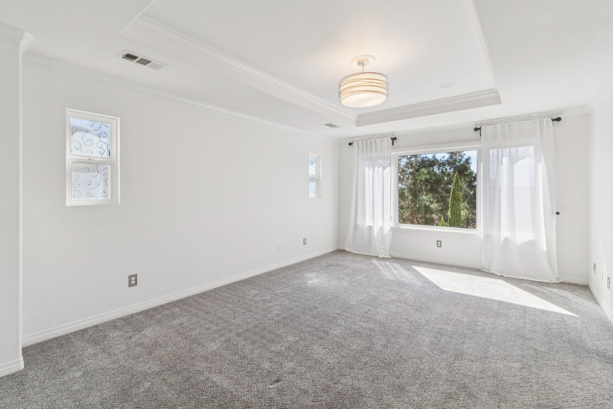 White Oak Ln-S2102-021.jpg