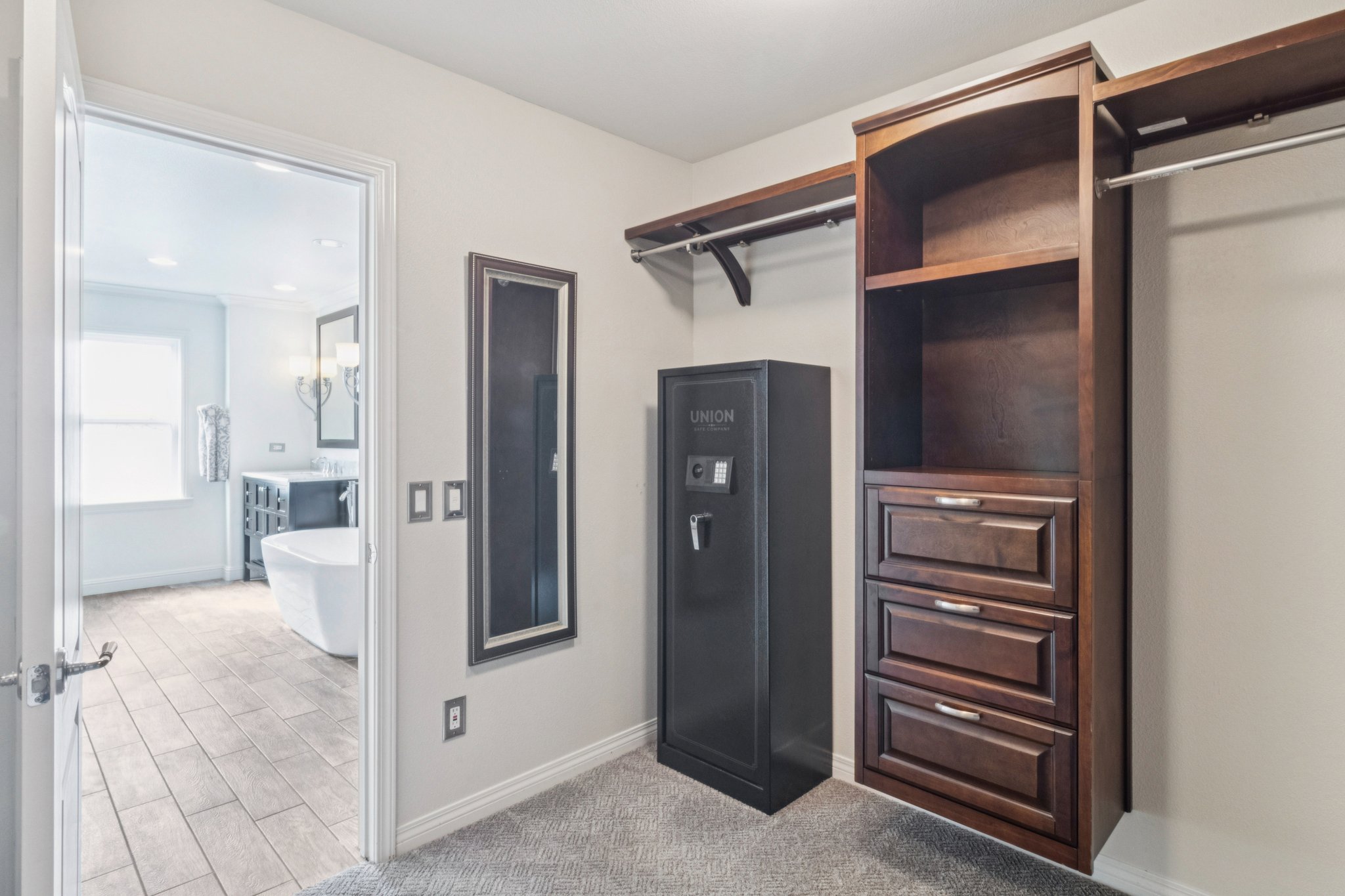 White Oak Ln-S2102-031.jpg