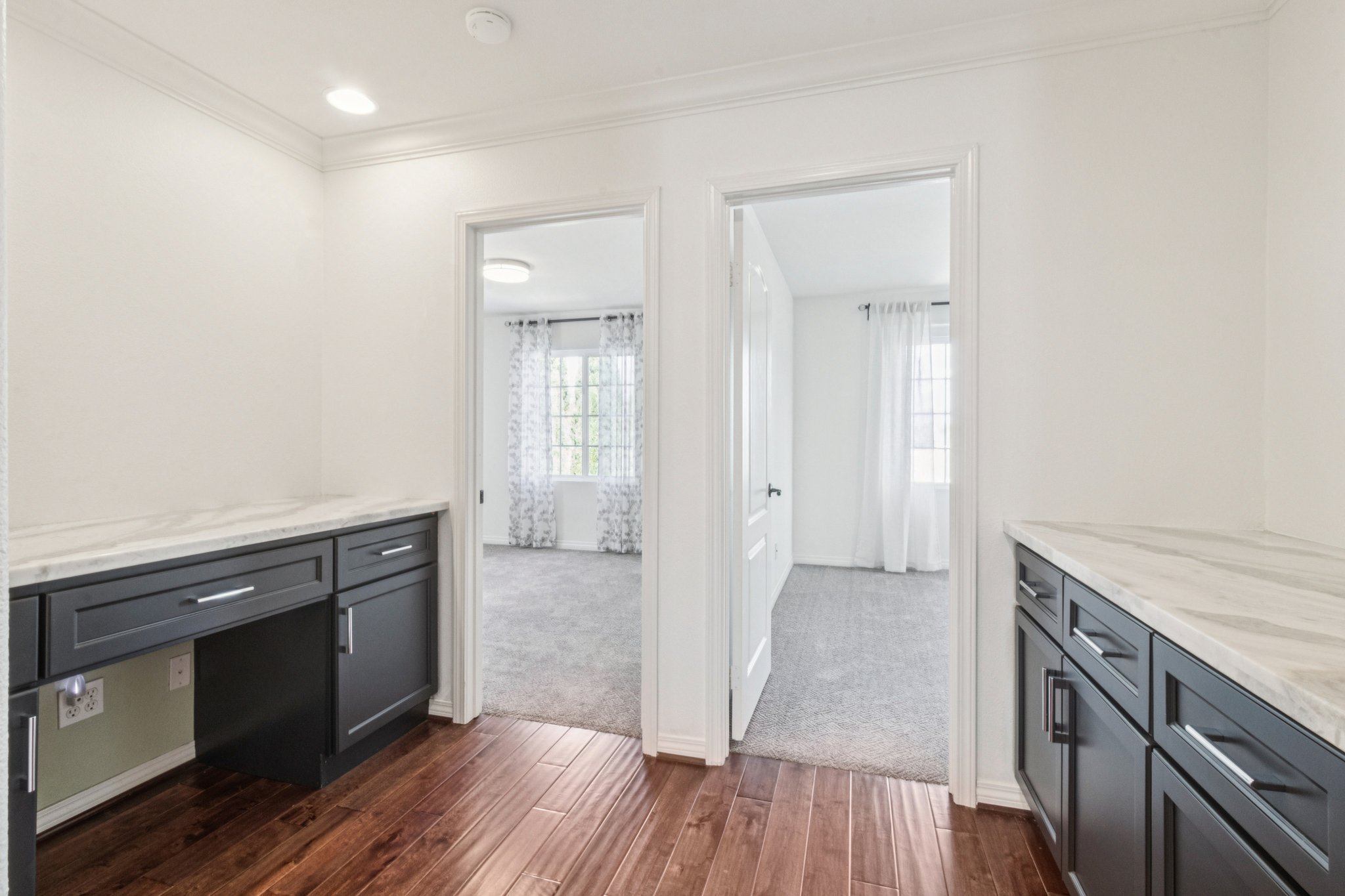 White Oak Ln-S2102-034.jpg