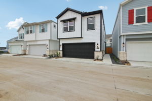 Houston - Kemah Crossing - 546 Avisa Drive, Kemah, TX 77565 - 002