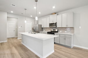 Houston - Kemah Crossing - 546 Avisa Drive, Kemah, TX 77565 - 011