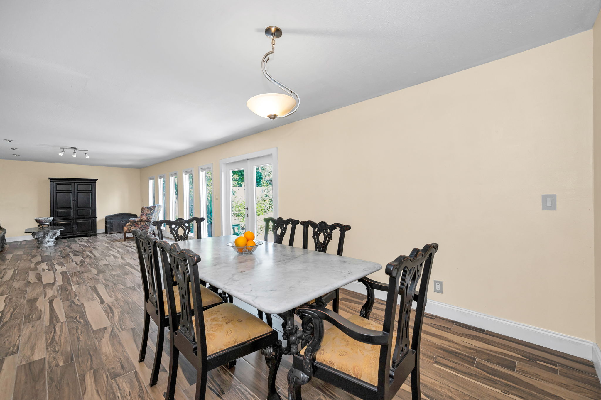 Dining Room52