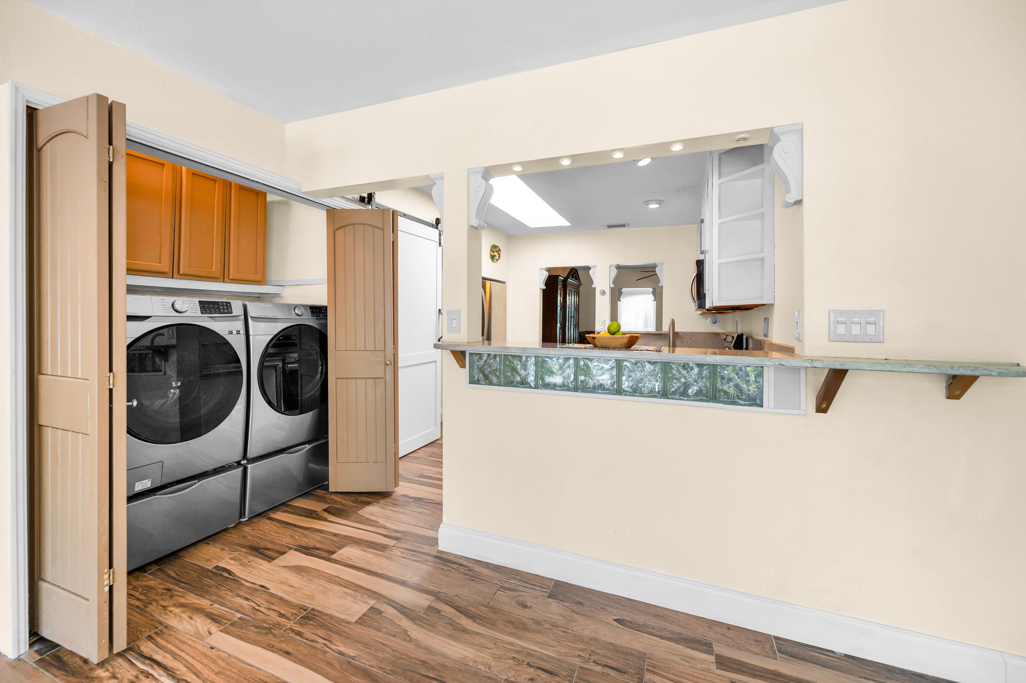 Laundry Room50b