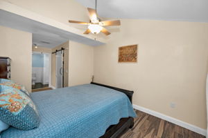 Master Bedroom52