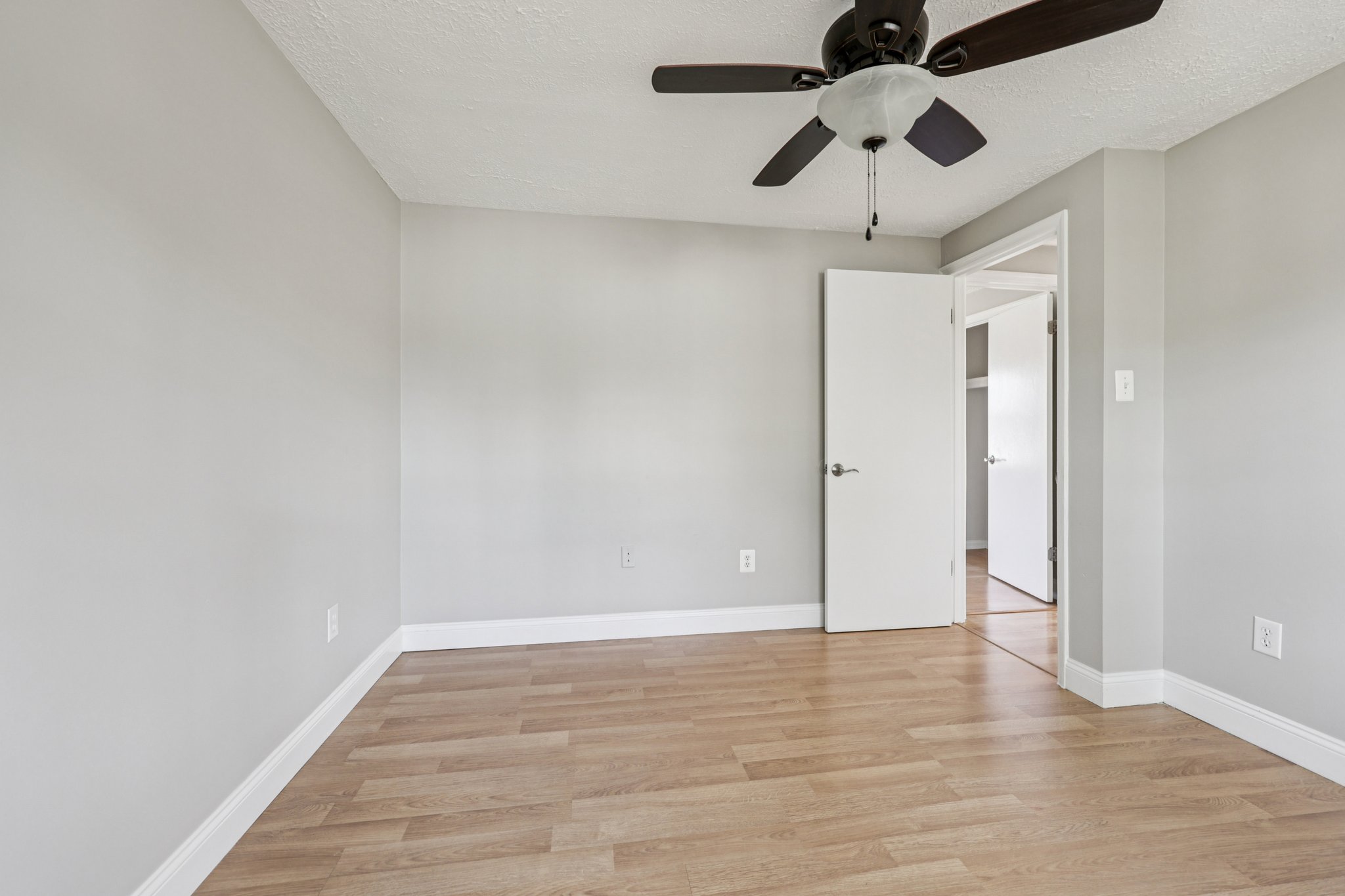 Rockbridge Dr-S0412-021.jpg