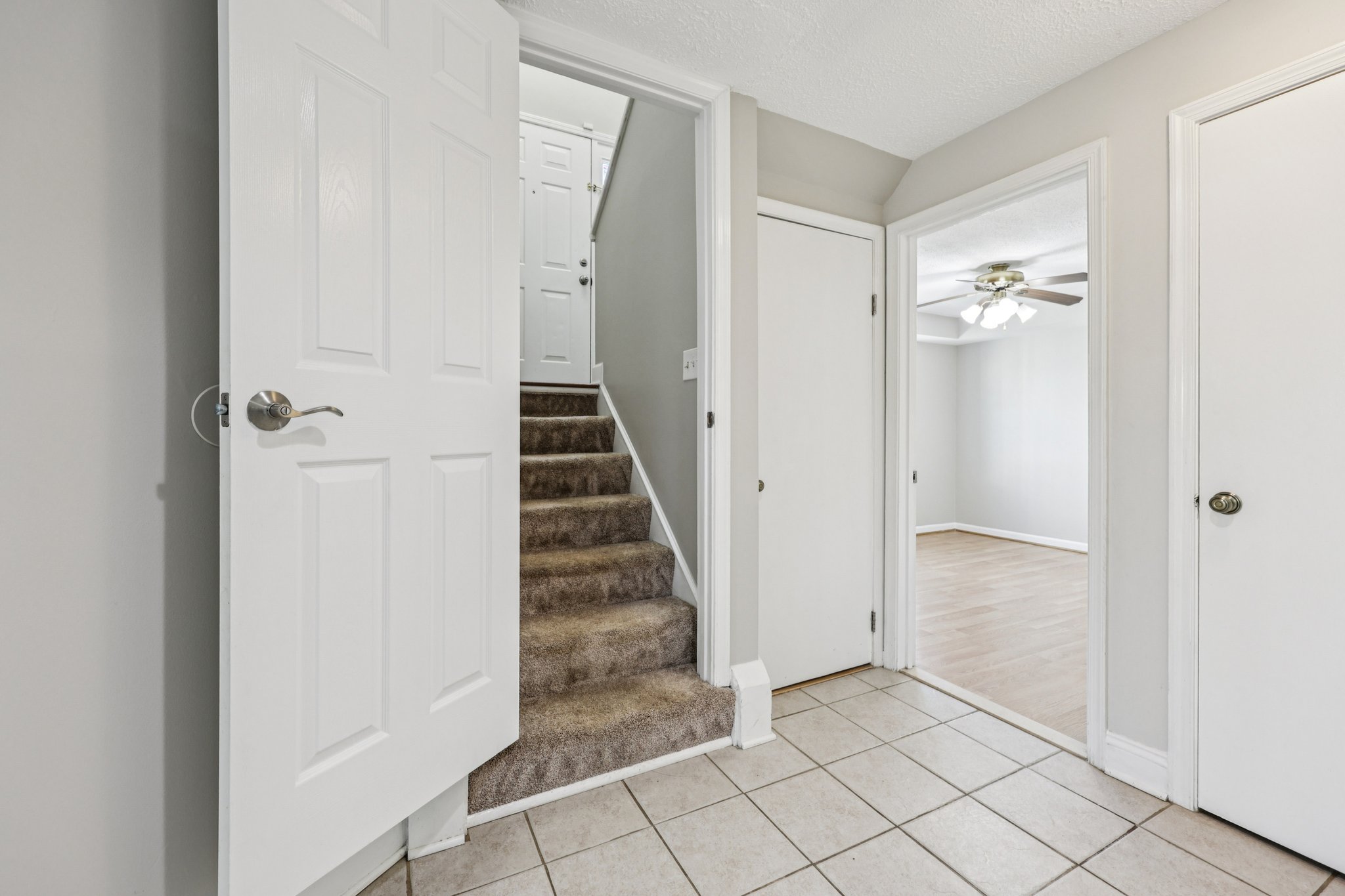 Rockbridge Dr-S0412-034.jpg