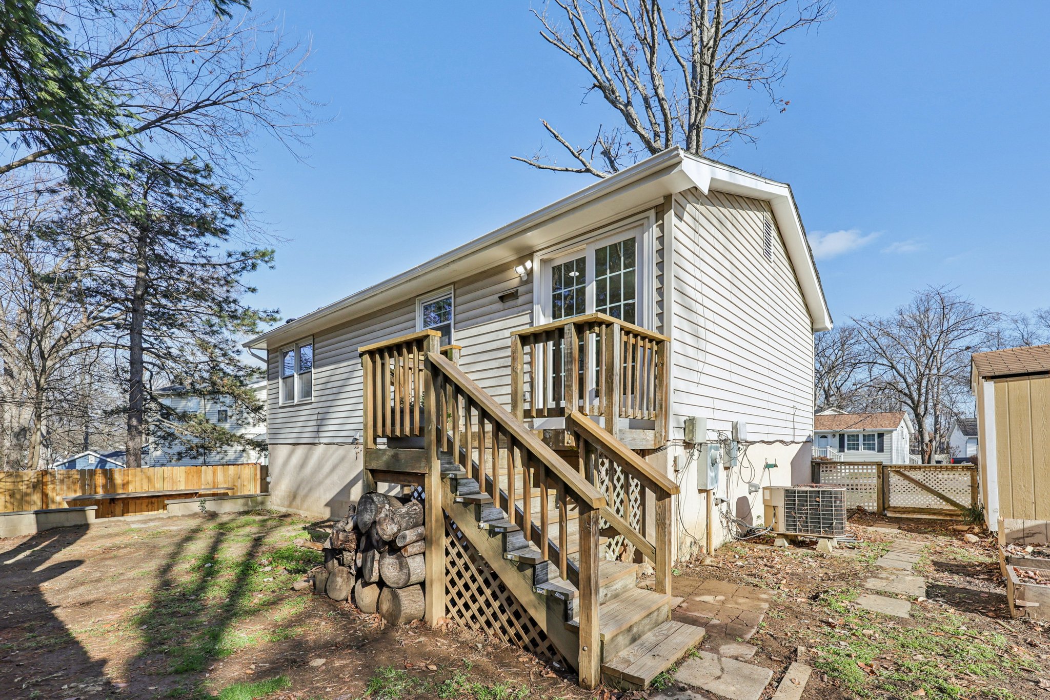 Rockbridge Dr-S0412-039.jpg