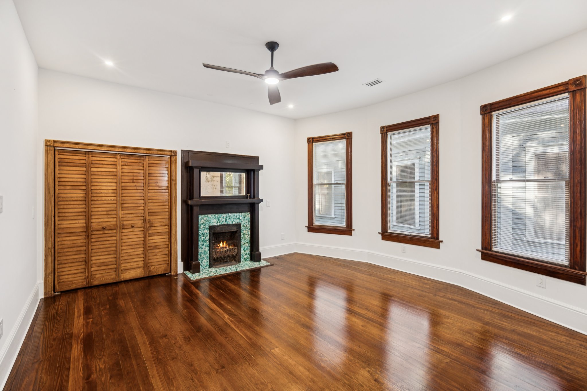 Local_Flavor_films-546 Waldo St SE, Atlanta, GA 30312-216.jpg