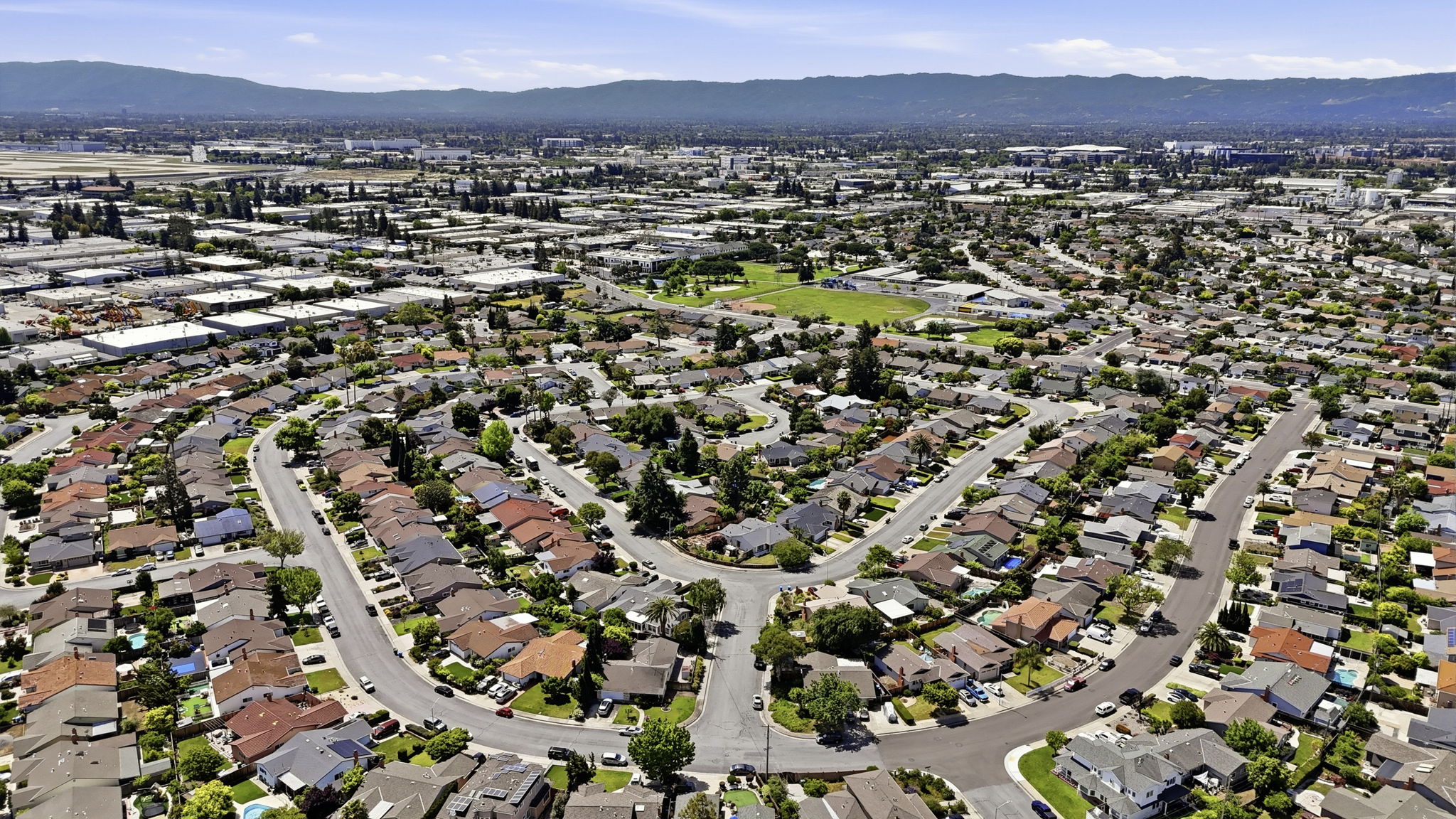 019_F8_AERIAL_546 Woodstock Way
