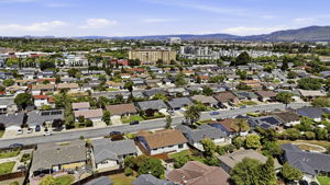 030_F8_AERIAL_546 Woodstock Way