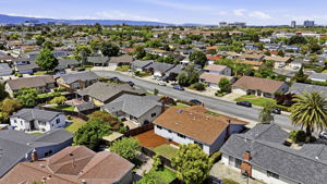 032_F8_AERIAL_546 Woodstock Way