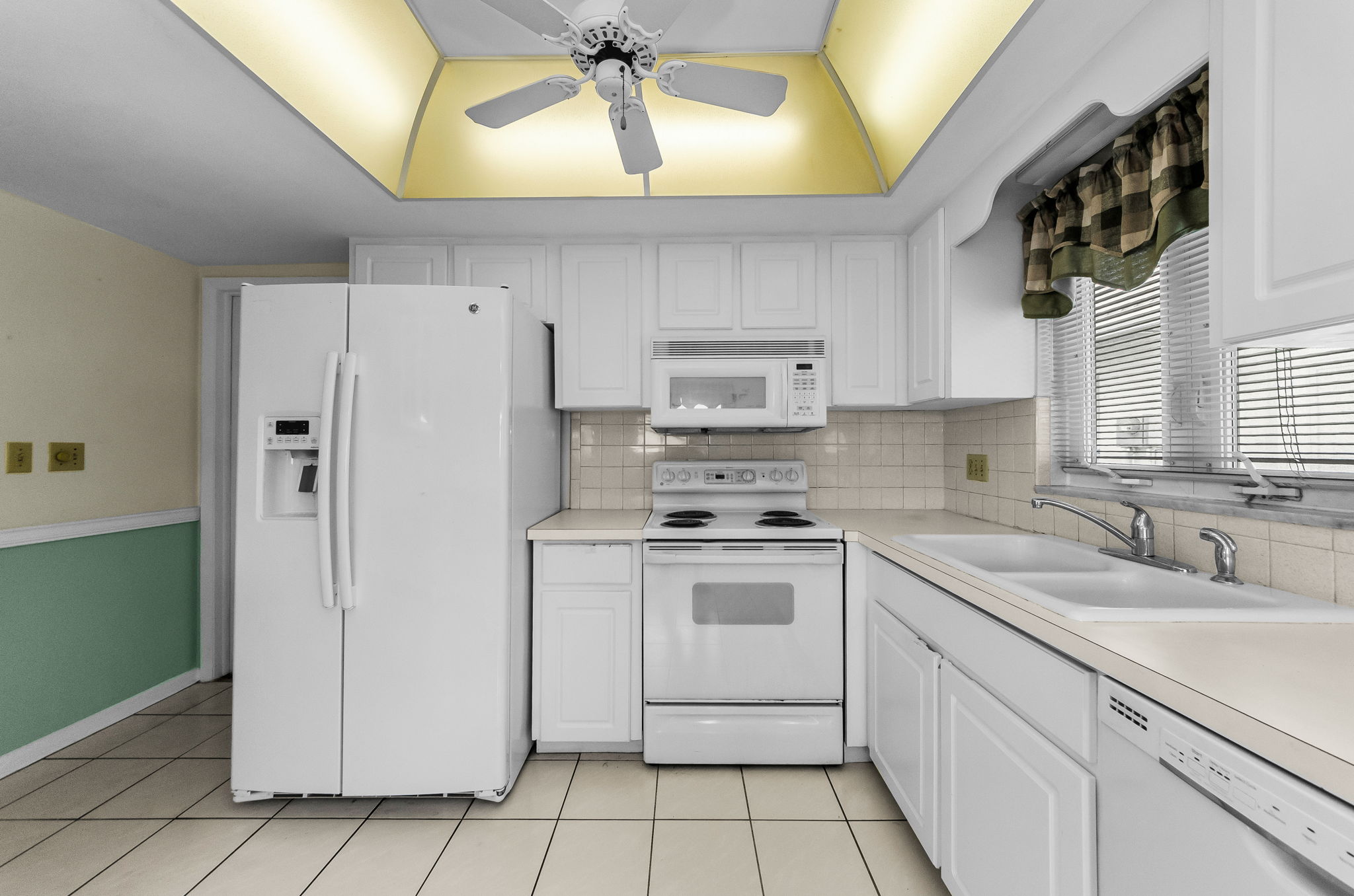 Kitchen 2