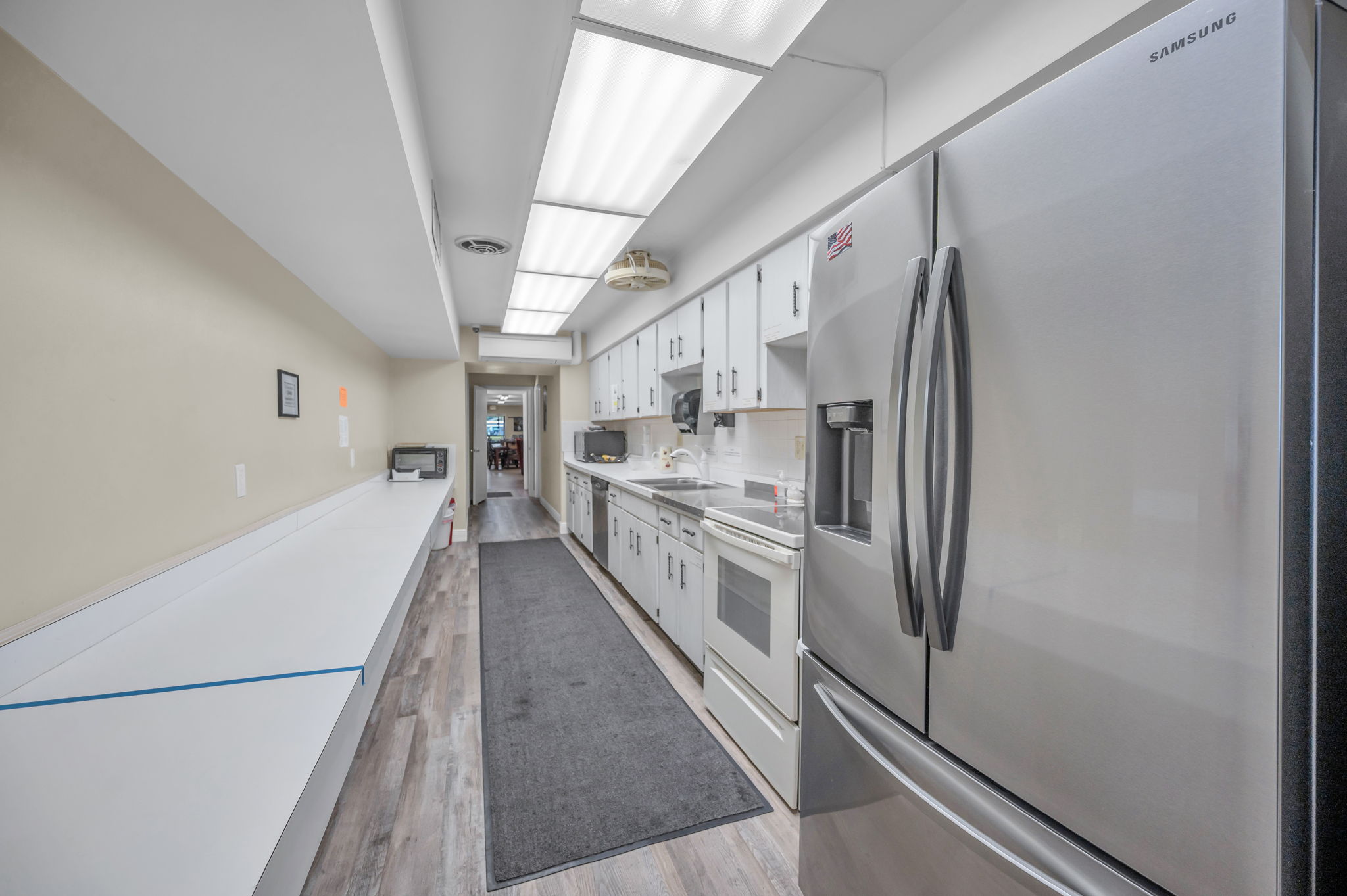 17-Clubhouse Kitchen