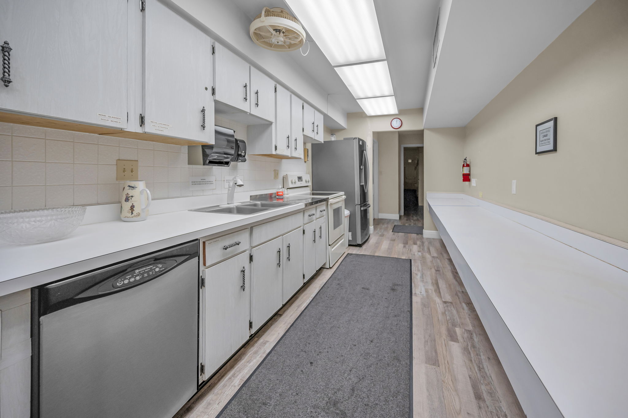 19-Clubhouse Kitchen