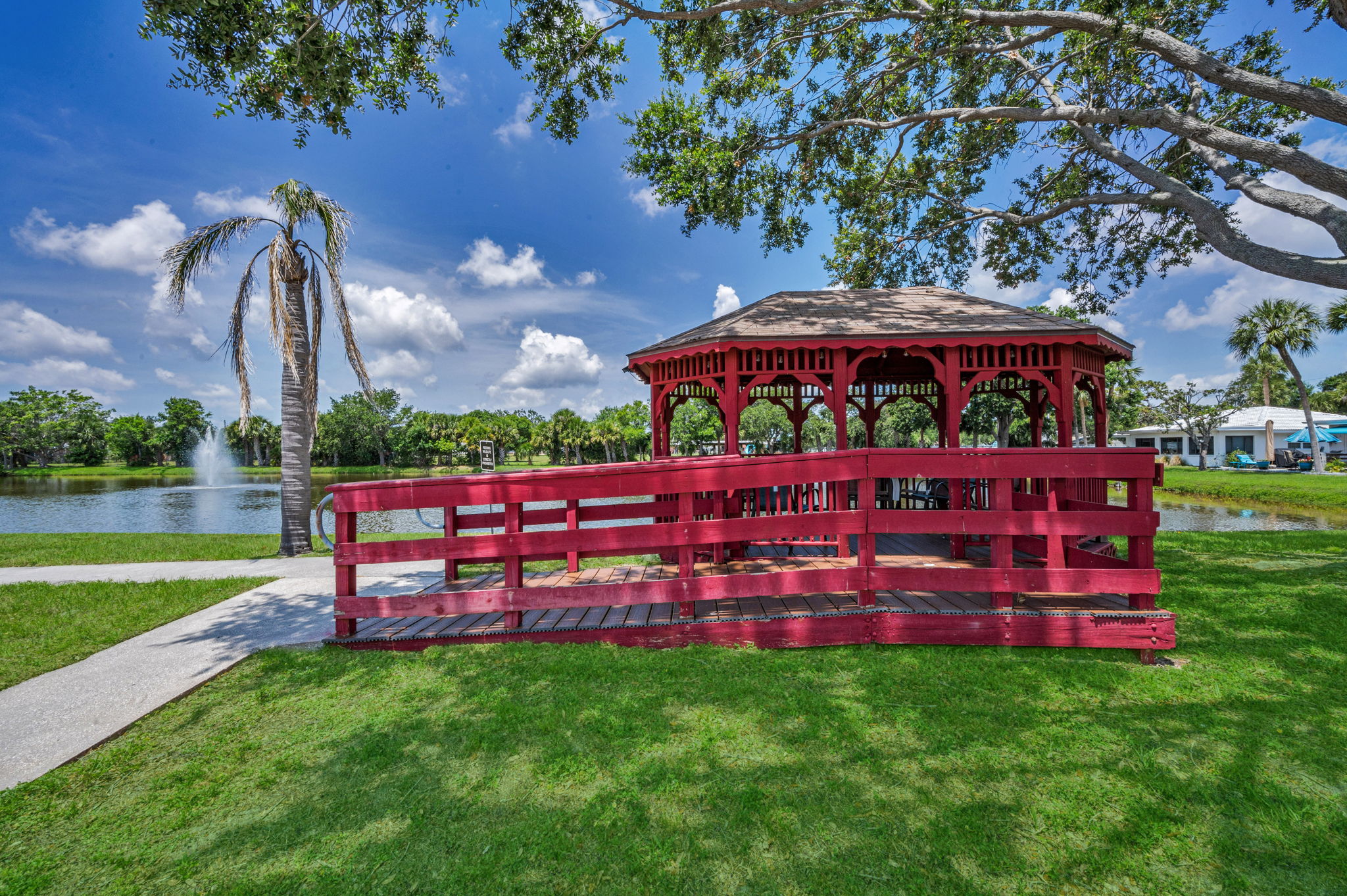 49-Gazebo