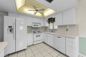 Kitchen 7