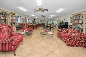20-Clubhouse