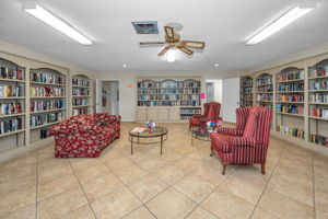 25-Clubhouse
