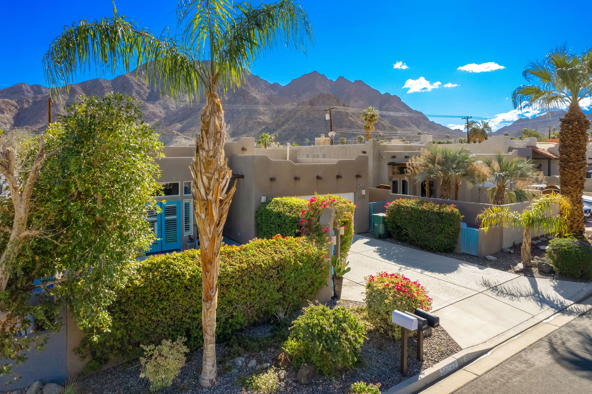 54620 Avenida Obregon, La Quinta, CA 92253, USA Photo 3