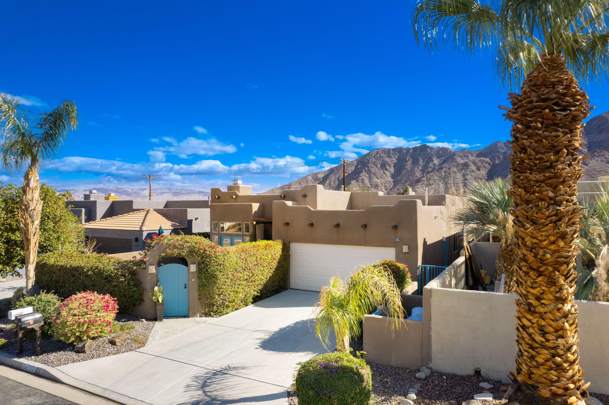 54620 Avenida Obregon, La Quinta, CA 92253, USA Photo 2