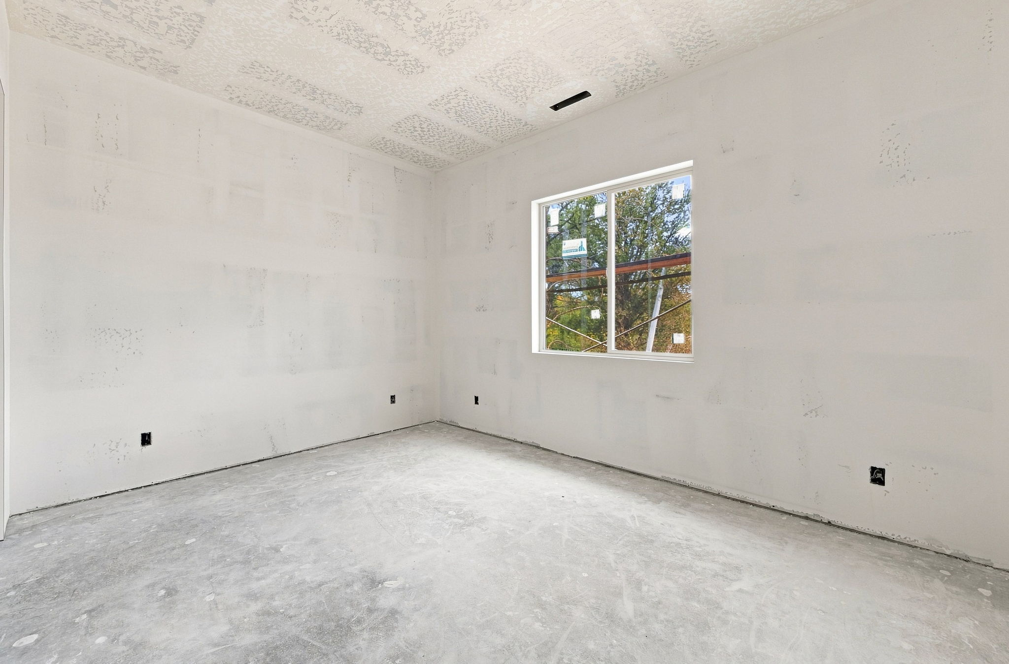 Bedroom 2 (1)