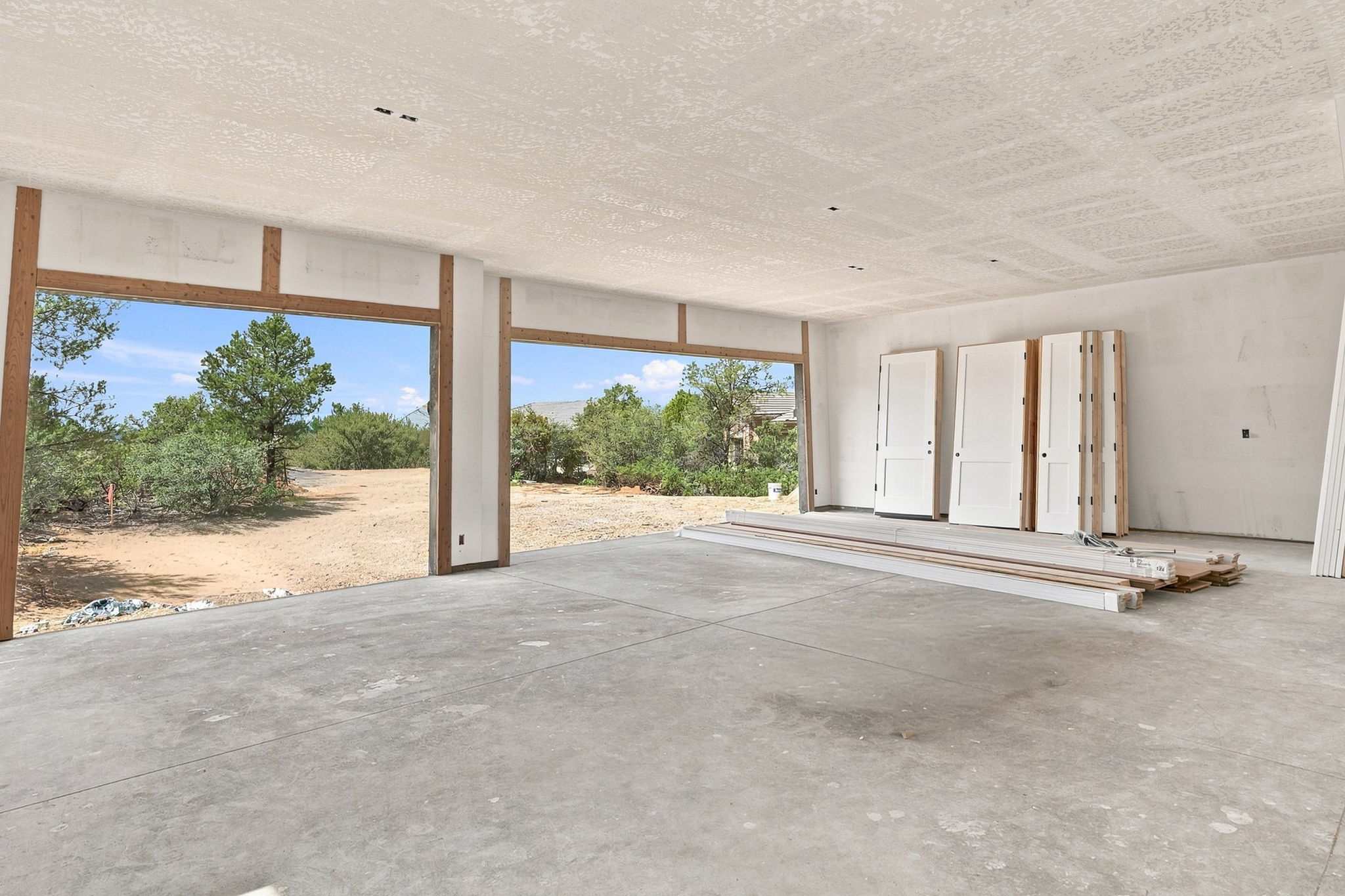 Garage Interior (2)