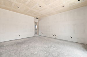 Primary Bedroom (2)