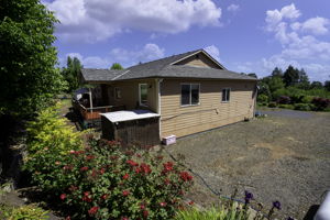  Photo 44