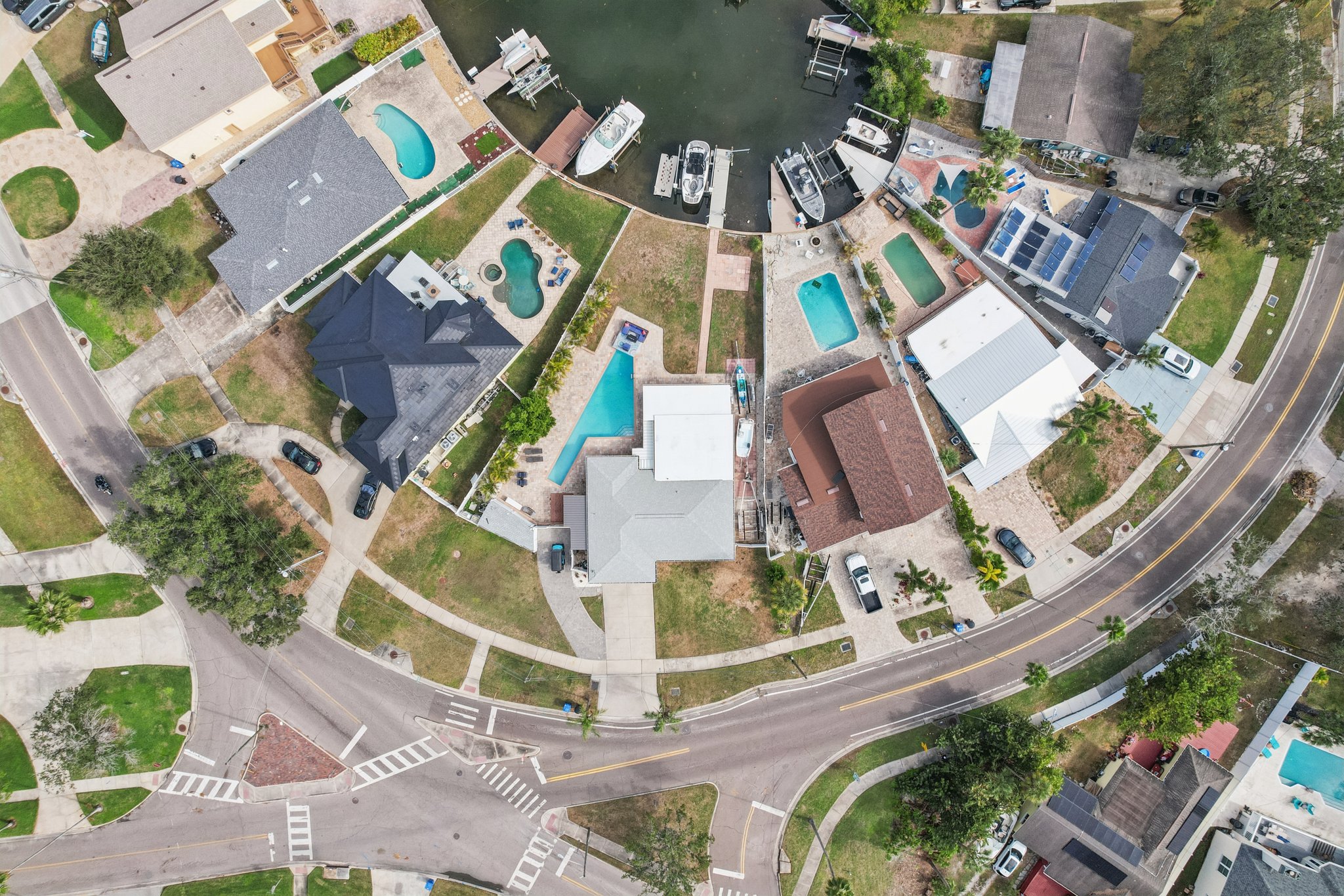 Bayou Grande Blvd NE-S0601-053.jpg