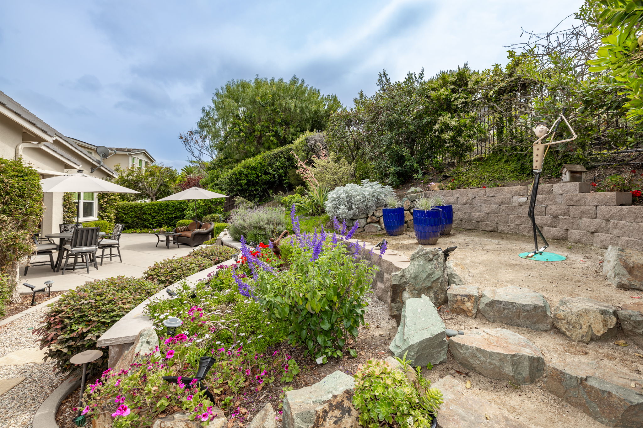  Photo 52