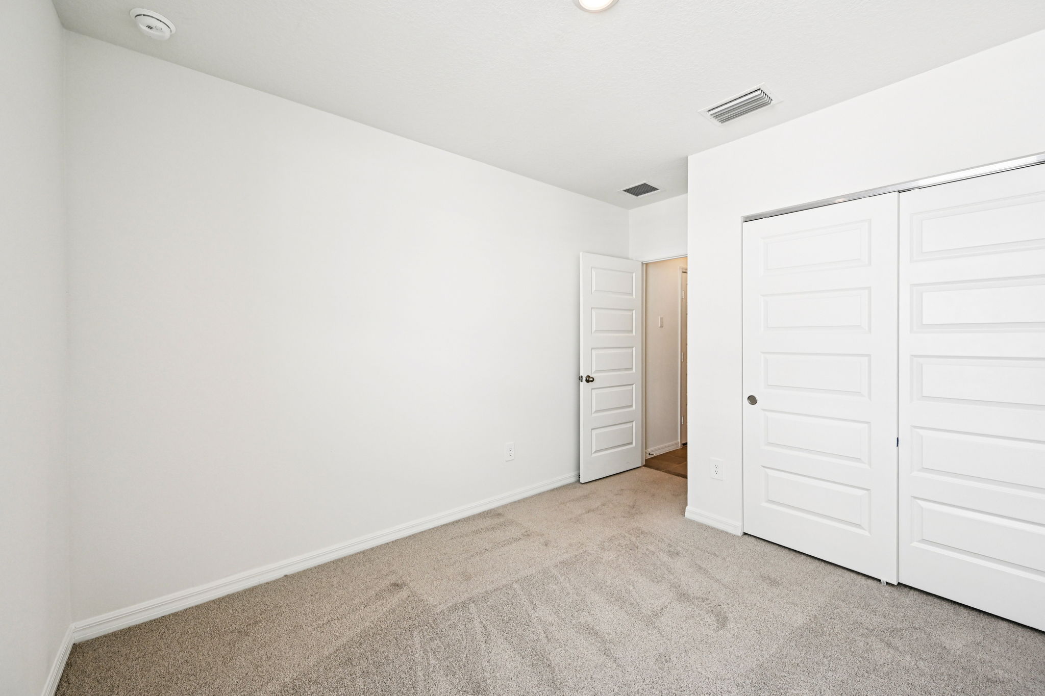 South Florida-Hampton Park- 5469 Hampton Park Cir Vero Beach South FL 32966-022