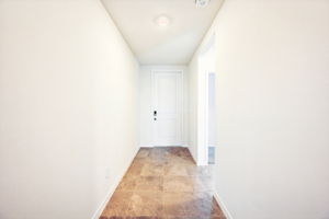 South Florida-Hampton Park- 5469 Hampton Park Cir Vero Beach South FL 32966-005