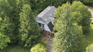  Photo 49