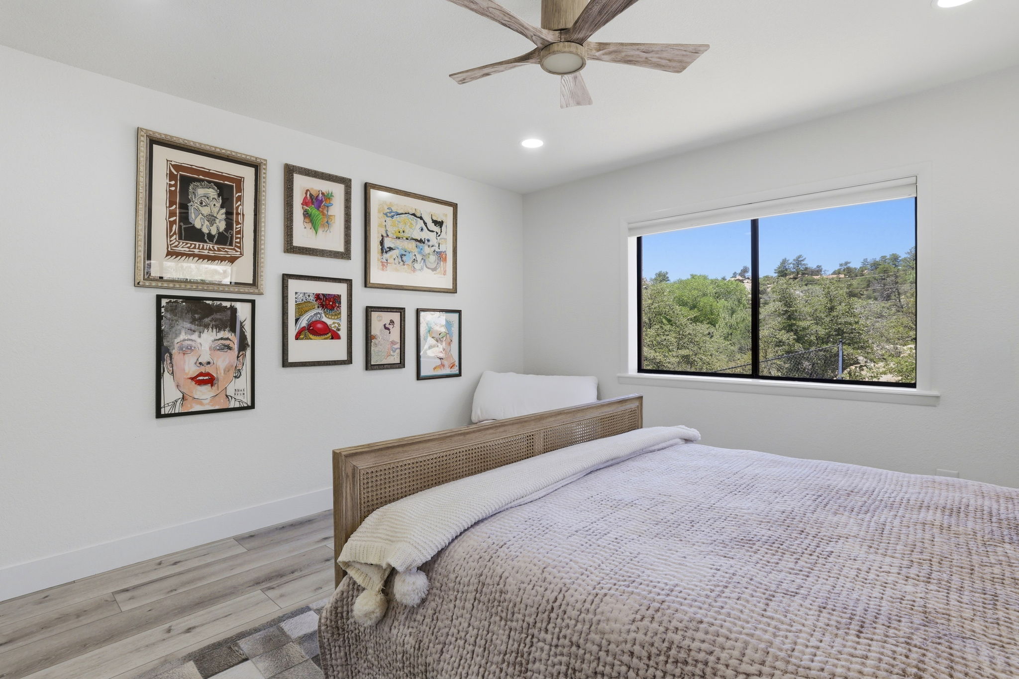 Bedroom 2(2)
