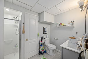  Photo 41