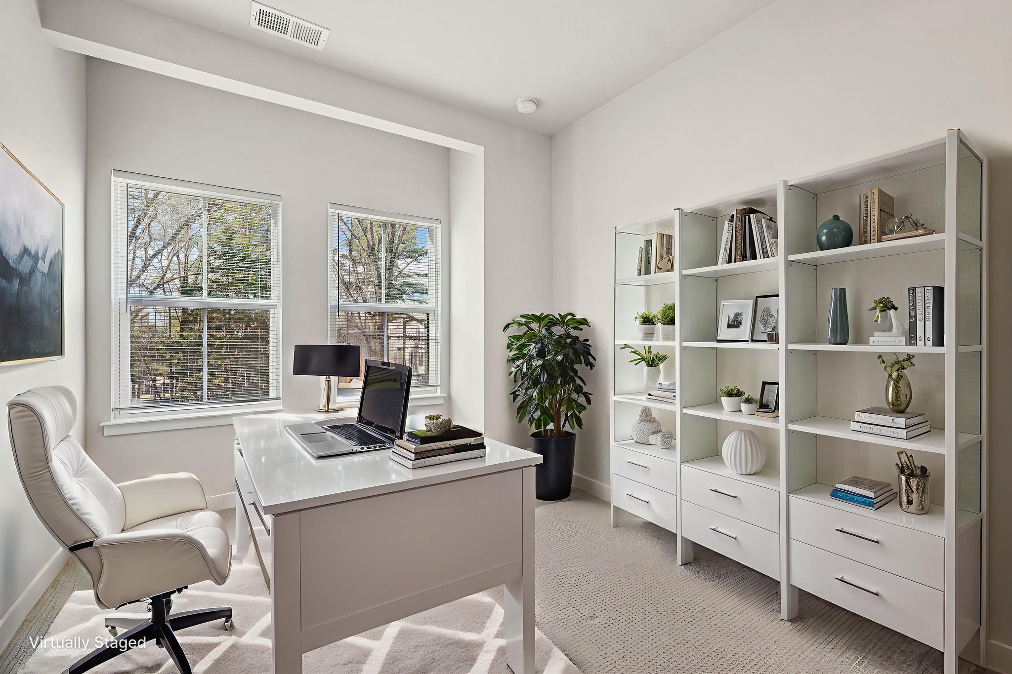 Nantahala Dr-L1501-033 virtually staged.jpeg