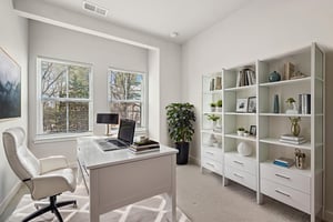 Nantahala Dr-L1501-033 virtually staged.jpeg