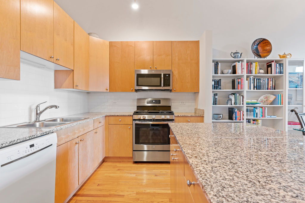  547 S Clark St 704, Chicago, IL 60605, US Photo 8