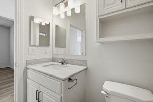  Photo 41