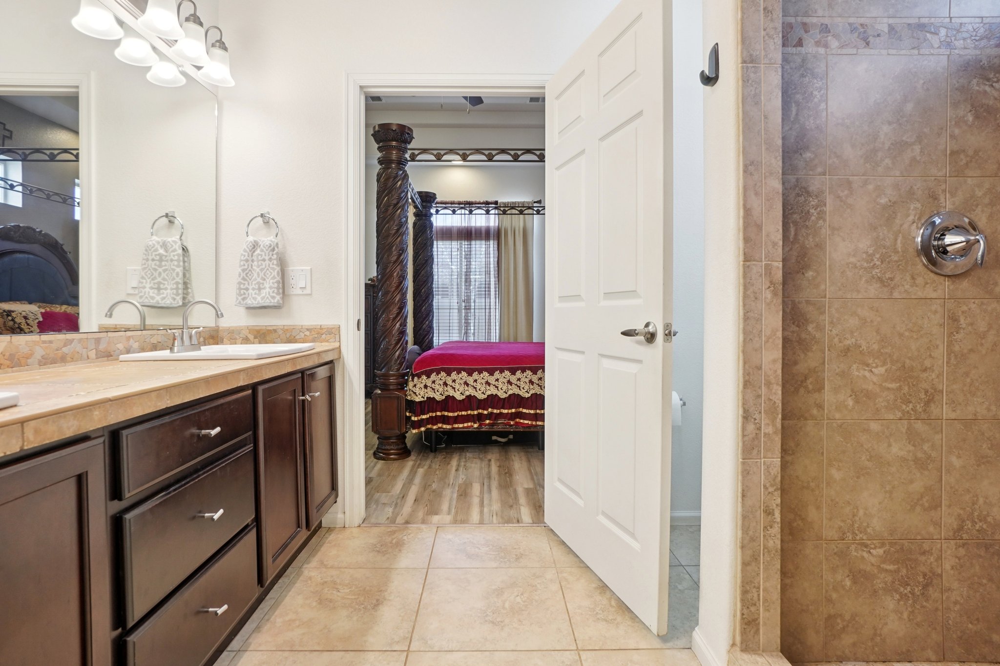 Ensenada Ct-S1902-029.jpg